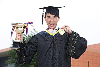 《王者荣耀》露娜新皮肤官宣 灵感来自普罗米修斯故事